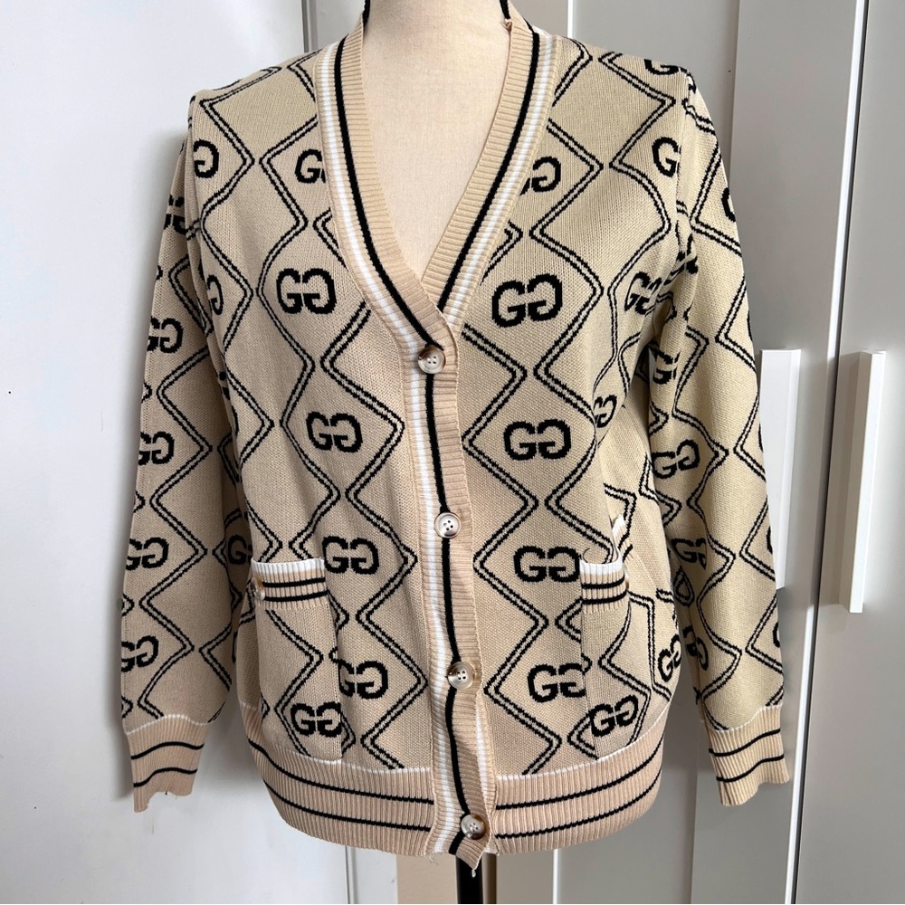 Fashionable Jersey Cardigan